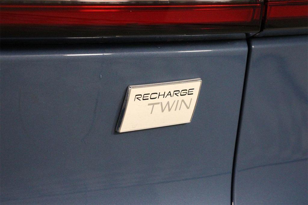 used 2022 Volvo C40 Recharge Pure Electric car, priced at $23,595