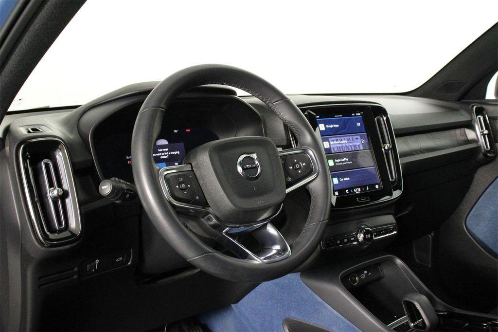 used 2022 Volvo C40 Recharge Pure Electric car, priced at $23,595