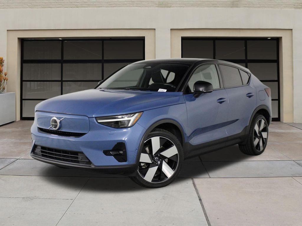 used 2022 Volvo C40 Recharge Pure Electric car, priced at $23,595