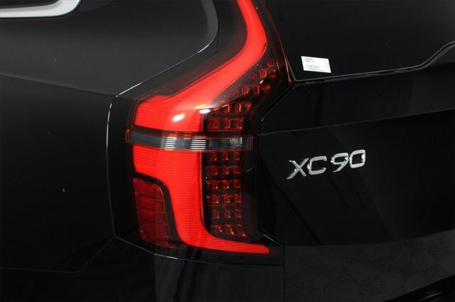 new 2025 Volvo XC90 car, priced at $68,245
