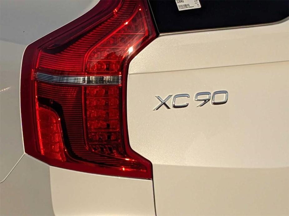 new 2024 Volvo XC90 Recharge Plug-In Hybrid car, priced at $88,845
