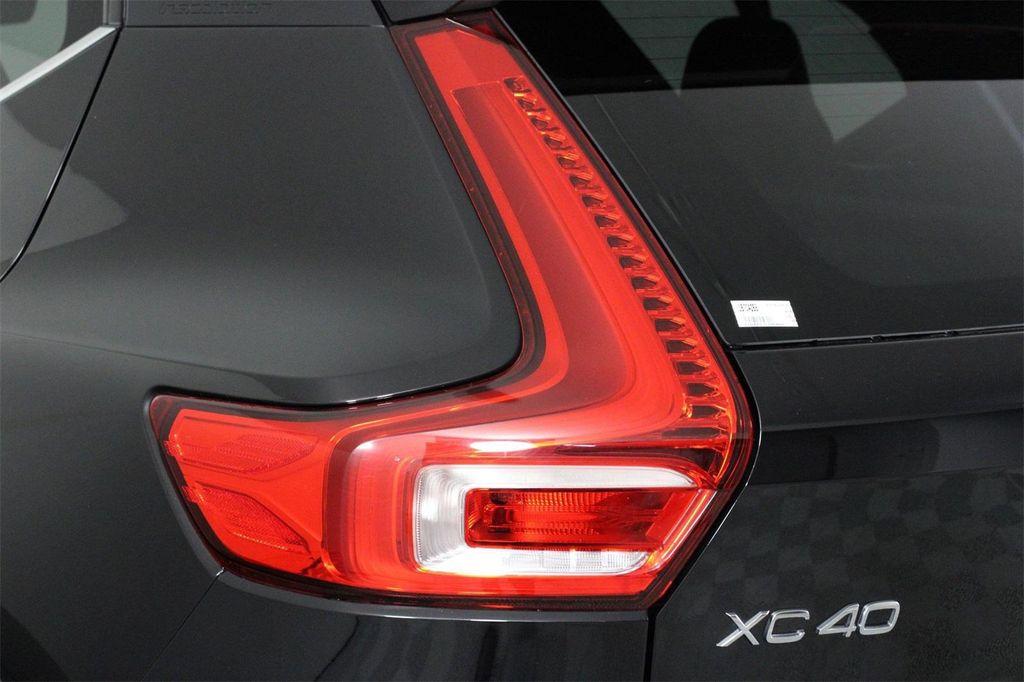 used 2020 Volvo XC40 car, priced at $23,995