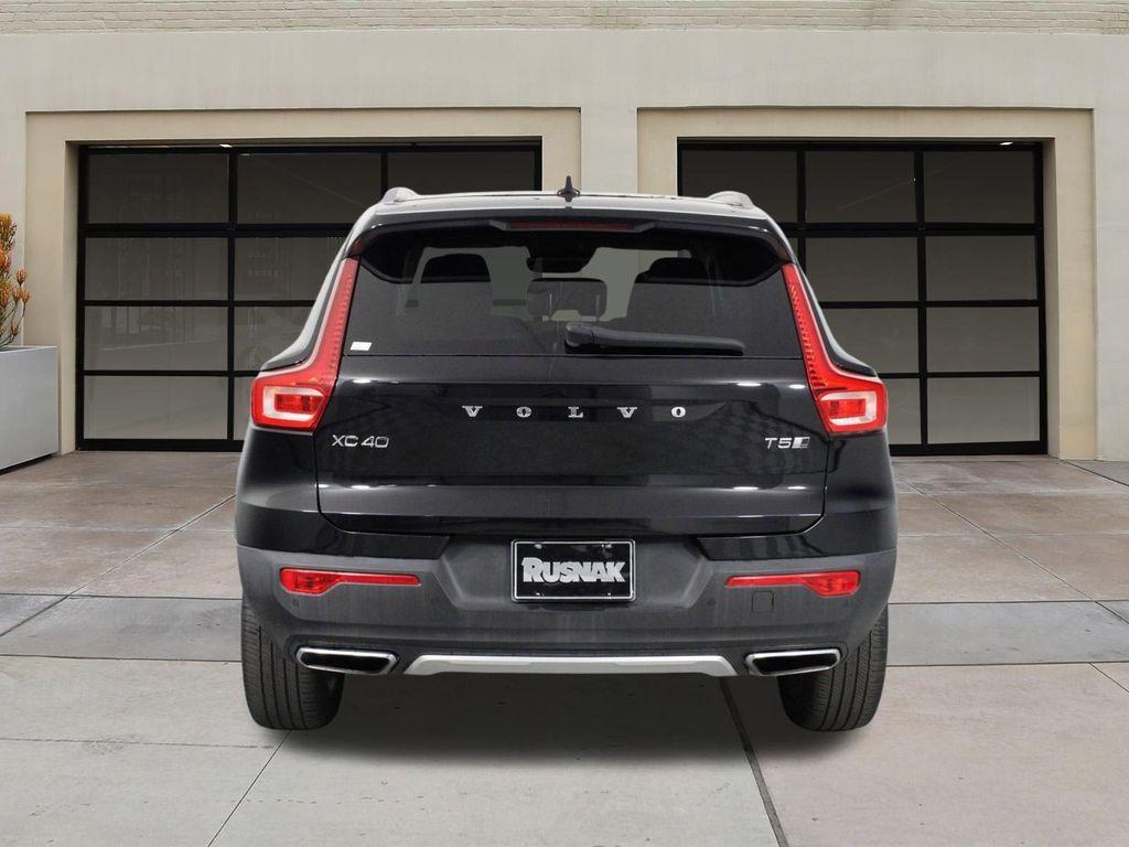 used 2020 Volvo XC40 car, priced at $23,995