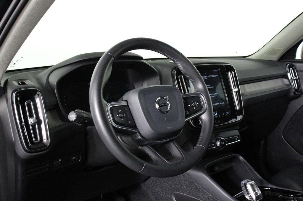 used 2020 Volvo XC40 car, priced at $23,995