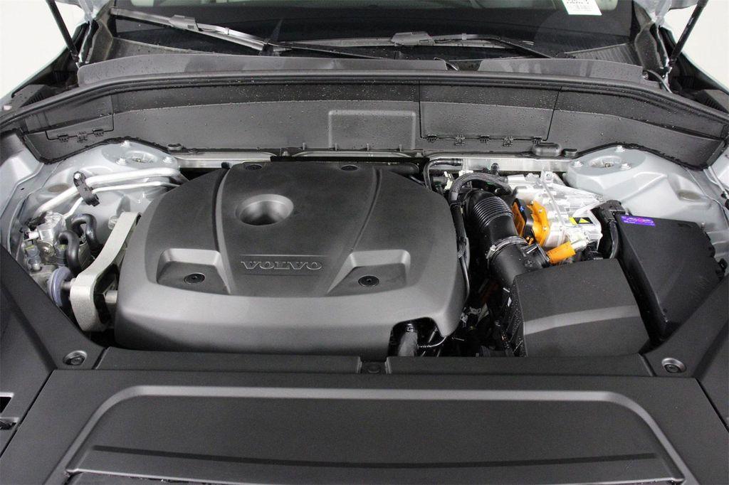 new 2026 Volvo XC90 Plug-In Hybrid car, priced at $84,695