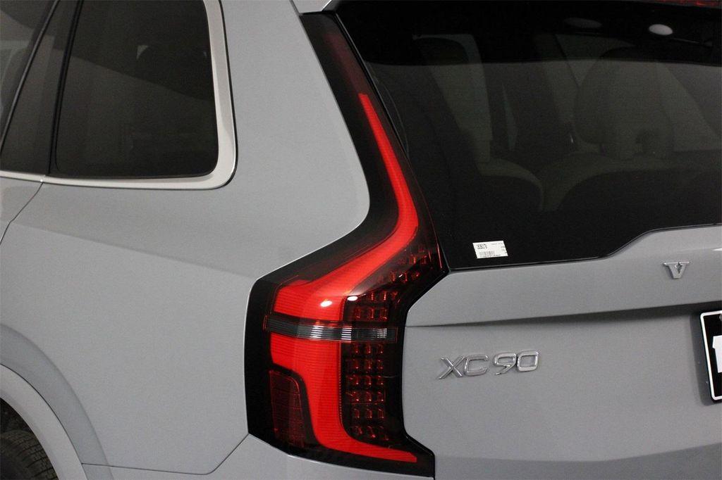 new 2026 Volvo XC90 Plug-In Hybrid car, priced at $84,695