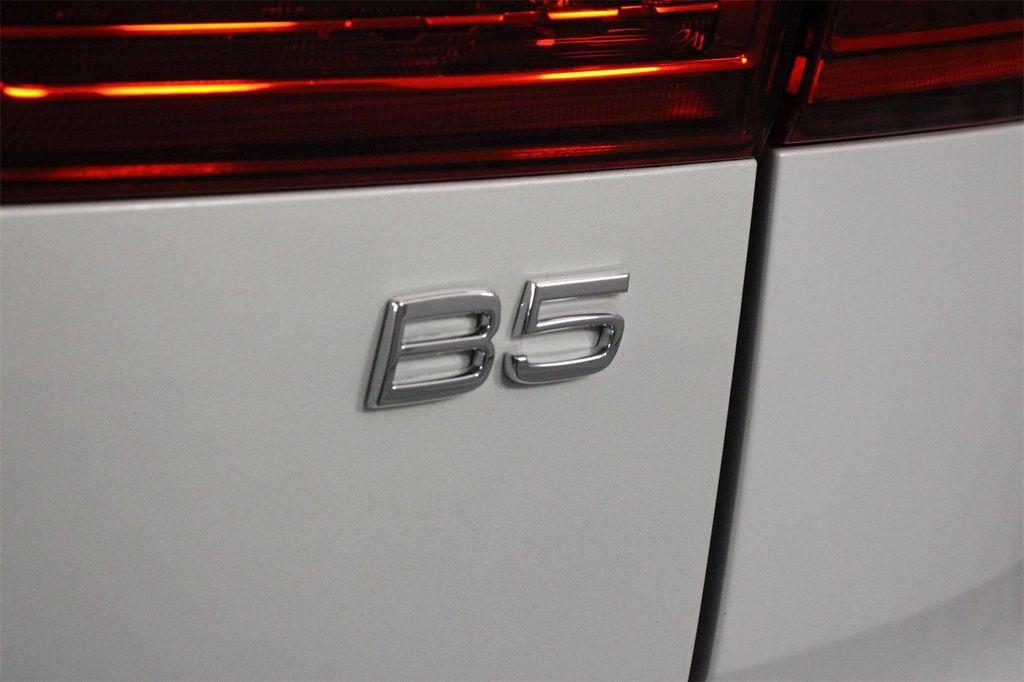 used 2022 Volvo XC60 car, priced at $29,668