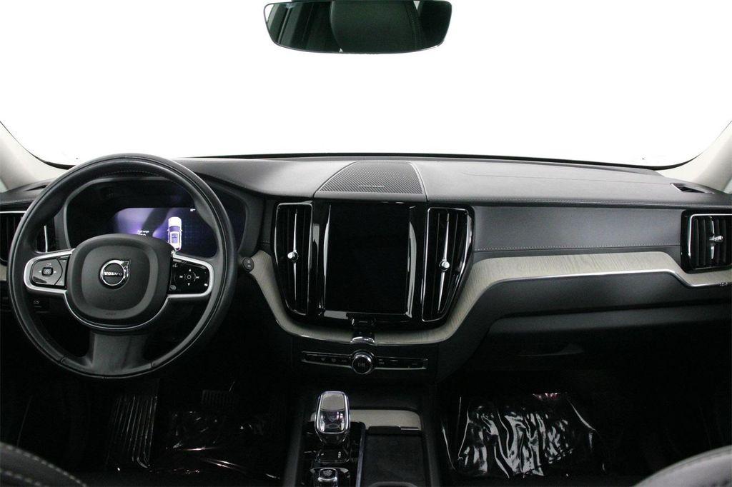 used 2022 Volvo XC60 car, priced at $29,668