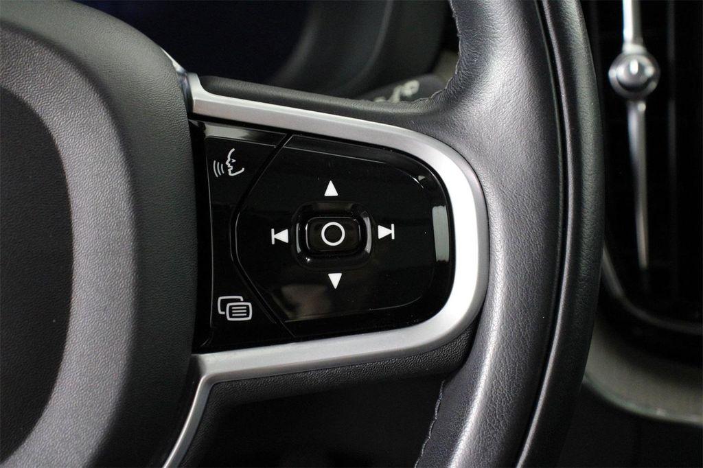 used 2022 Volvo XC60 car, priced at $29,668