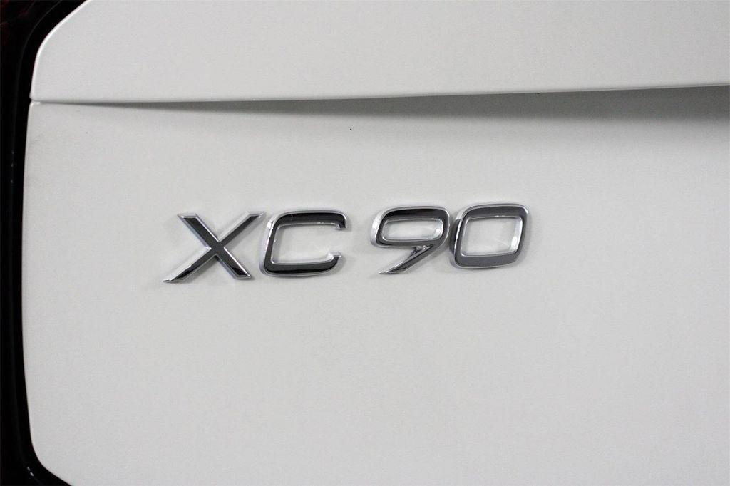 new 2026 Volvo XC90 car, priced at $71,825