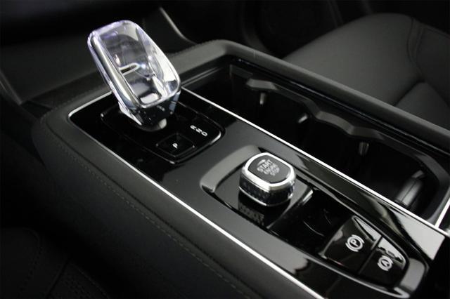 new 2025 Volvo XC90 Plug-In Hybrid car, priced at $79,390