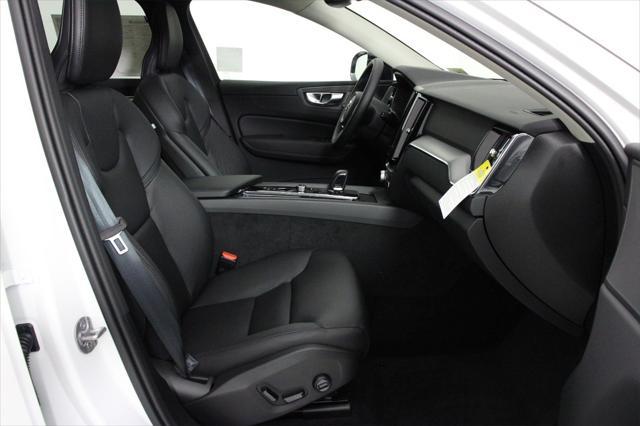new 2025 Volvo XC60 car, priced at $49,095