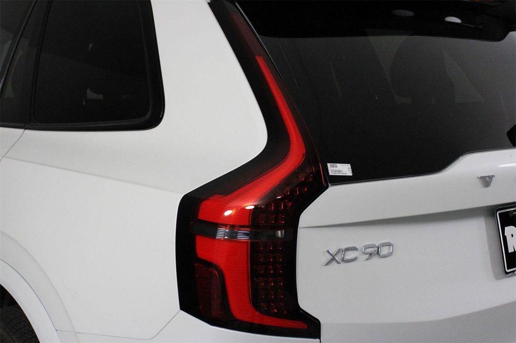 new 2026 Volvo XC90 Plug-In Hybrid car, priced at $85,195
