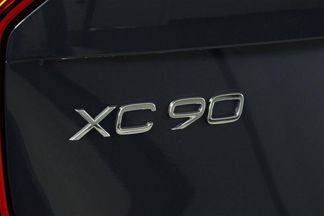 new 2025 Volvo XC90 car, priced at $62,795