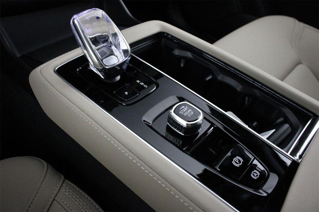 new 2026 Volvo XC90 Plug-In Hybrid car, priced at $81,875