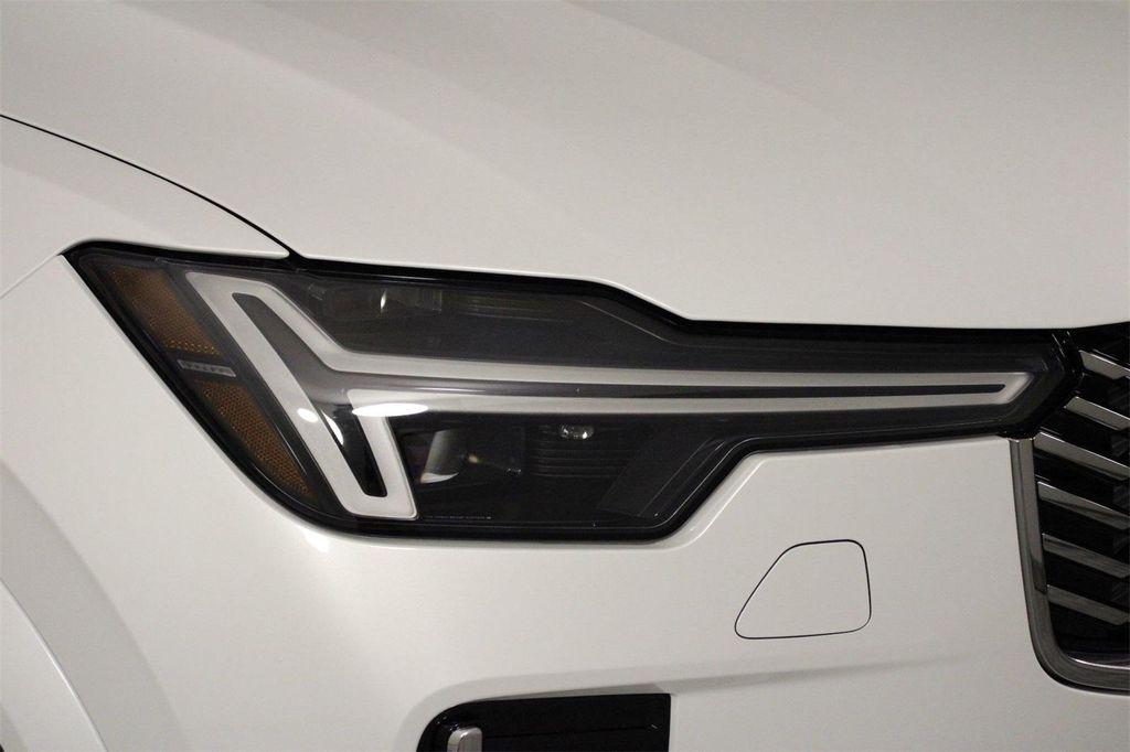 new 2026 Volvo XC90 Plug-In Hybrid car, priced at $81,875