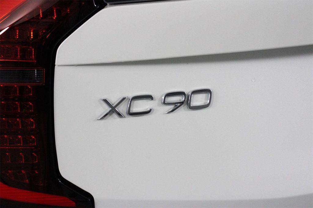 new 2026 Volvo XC90 Plug-In Hybrid car, priced at $81,875