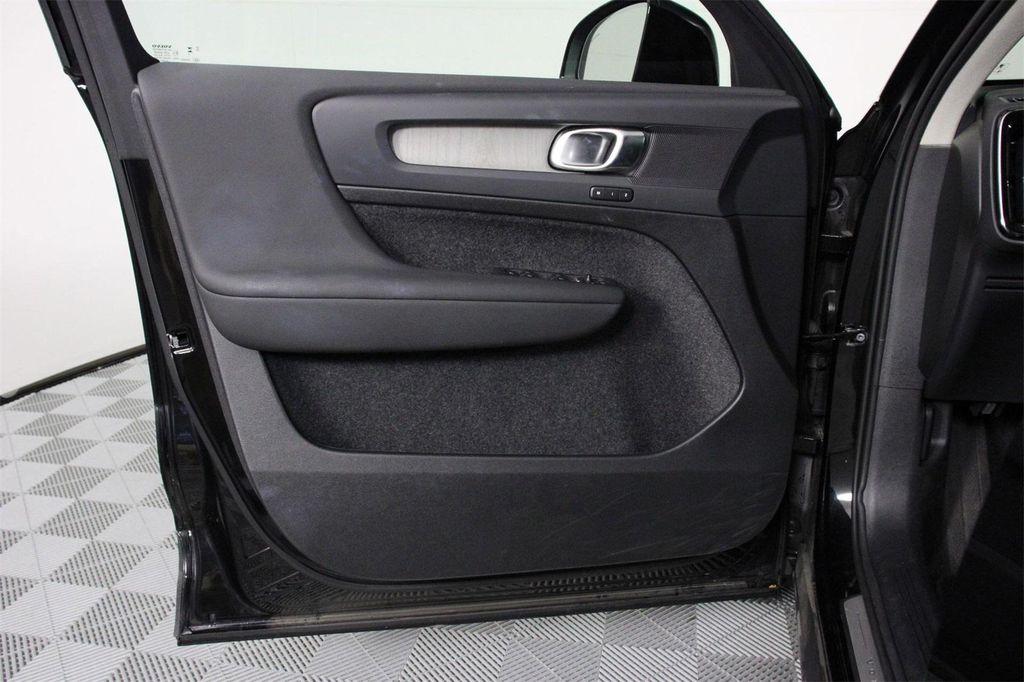 used 2025 Volvo XC40 car, priced at $34,495