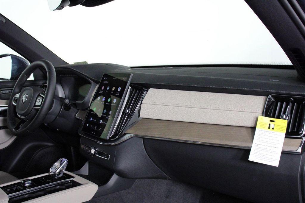 new 2026 Volvo XC90 Plug-In Hybrid car, priced at $85,625