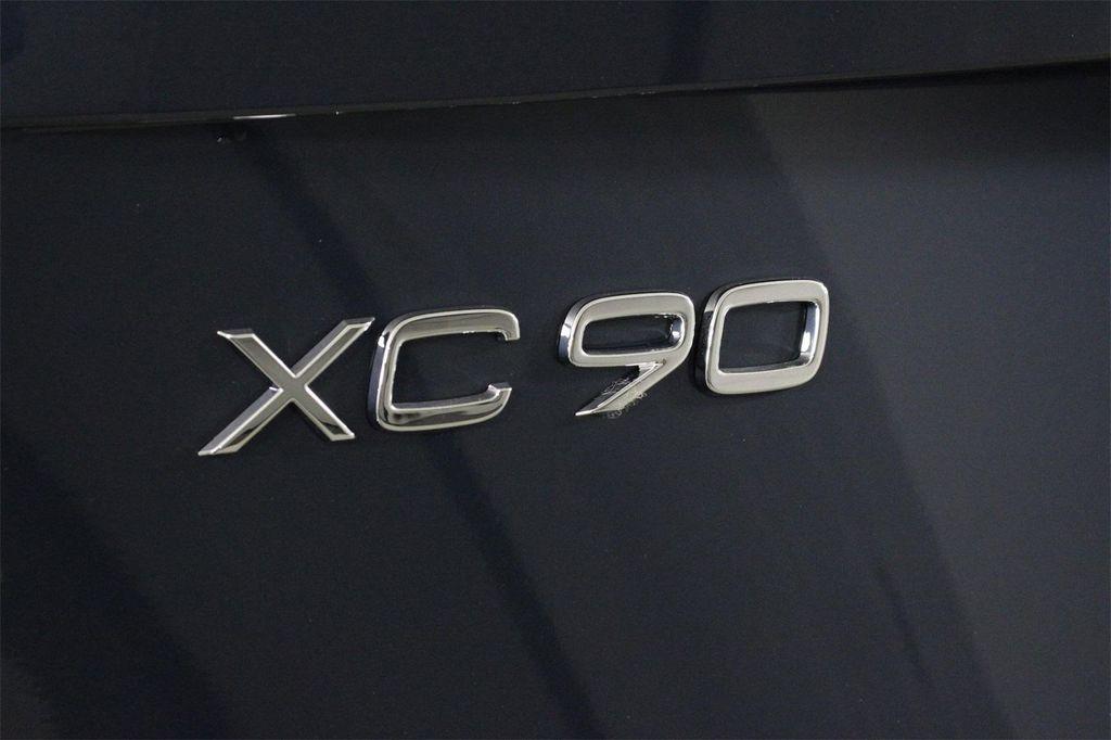 new 2026 Volvo XC90 Plug-In Hybrid car, priced at $85,625