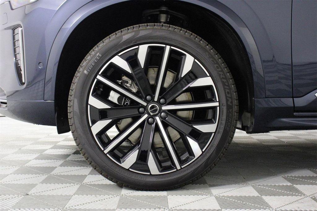 new 2026 Volvo XC90 Plug-In Hybrid car, priced at $85,625