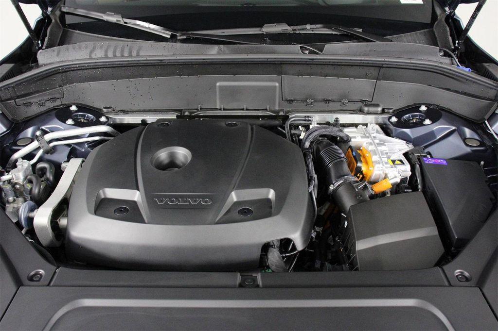 new 2026 Volvo XC90 Plug-In Hybrid car, priced at $85,625
