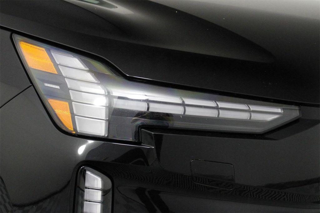 new 2025 Volvo EX90 car, priced at $82,770