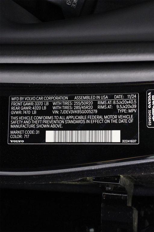 new 2025 Volvo EX90 car, priced at $82,770