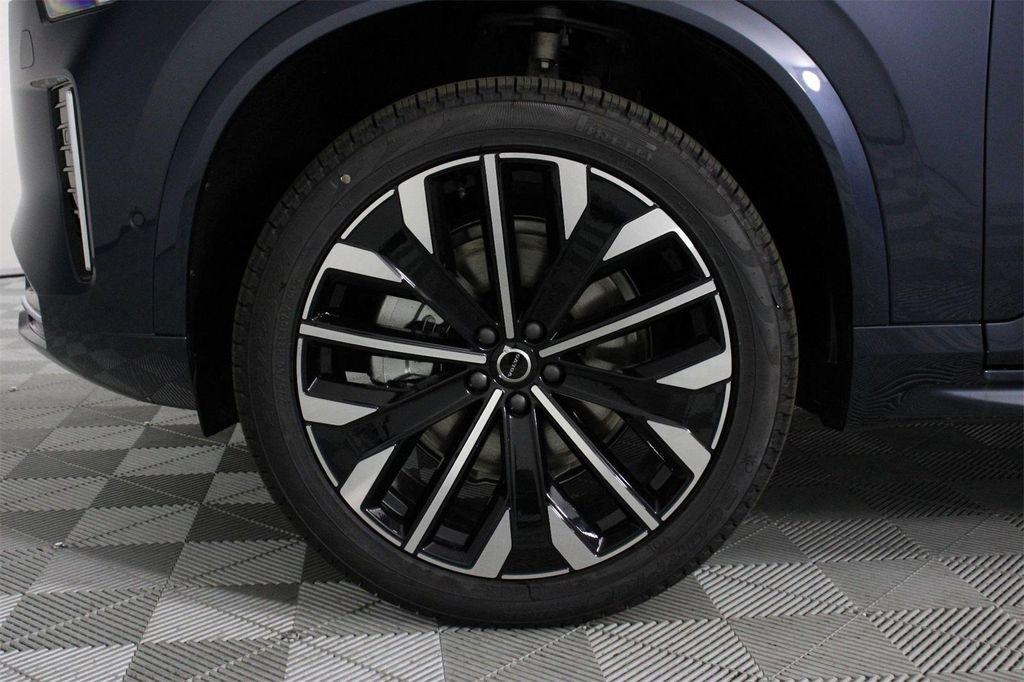 new 2025 Volvo XC90 car, priced at $71,845
