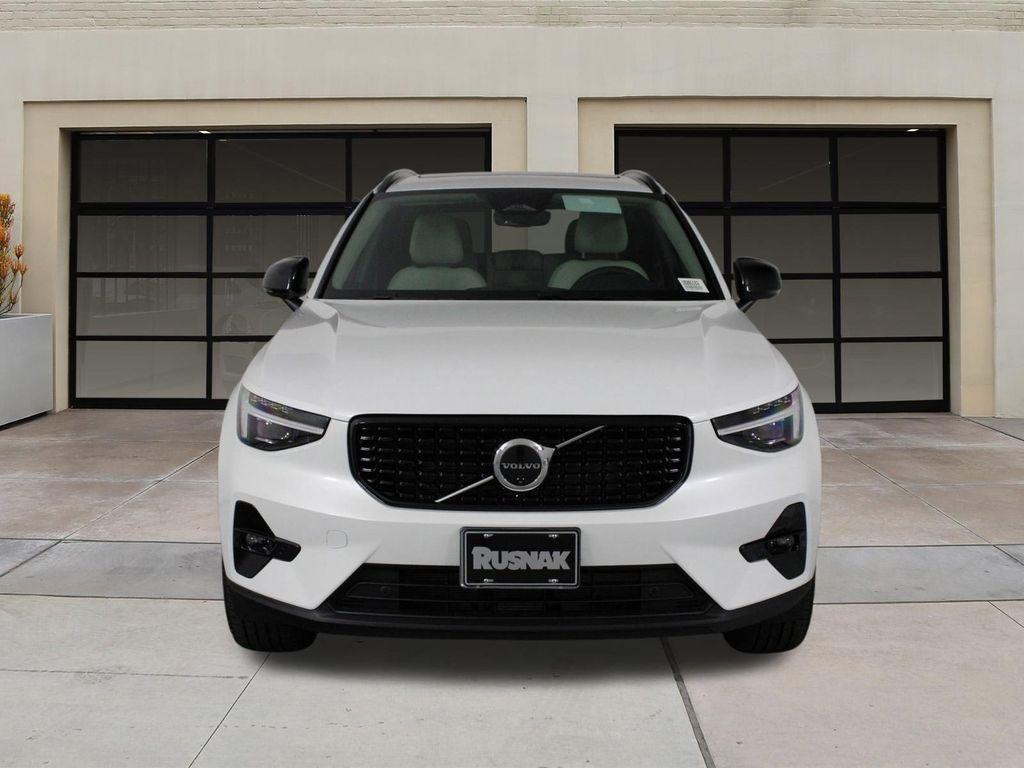 new 2026 Volvo XC40 car, priced at $50,150
