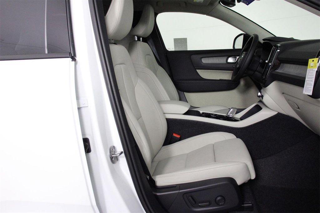 new 2026 Volvo XC40 car, priced at $50,150
