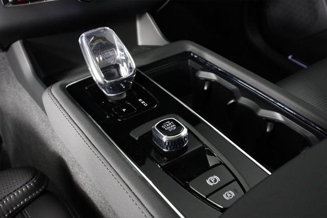 new 2025 Volvo XC90 car, priced at $73,145