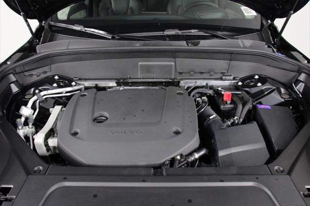 new 2025 Volvo XC90 car, priced at $73,145