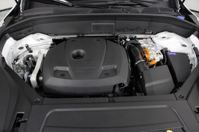 new 2025 Volvo XC90 Plug-In Hybrid car, priced at $82,405