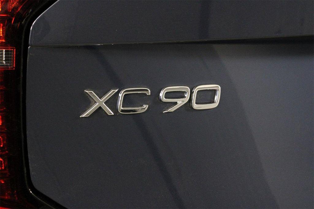 new 2026 Volvo XC90 car, priced at $70,895