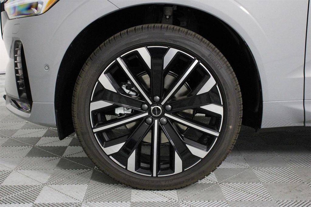 new 2026 Volvo XC60 car, priced at $63,935