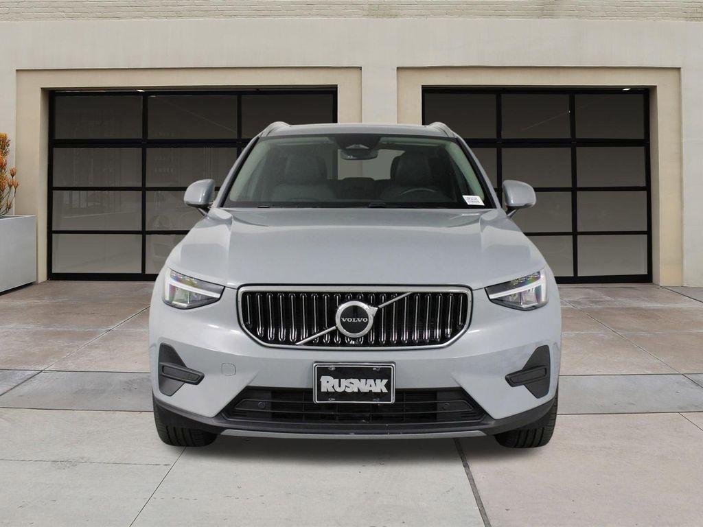 used 2025 Volvo XC40 car, priced at $34,295
