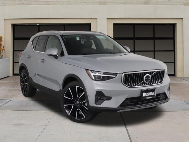 new 2025 Volvo XC40 car, priced at $52,795