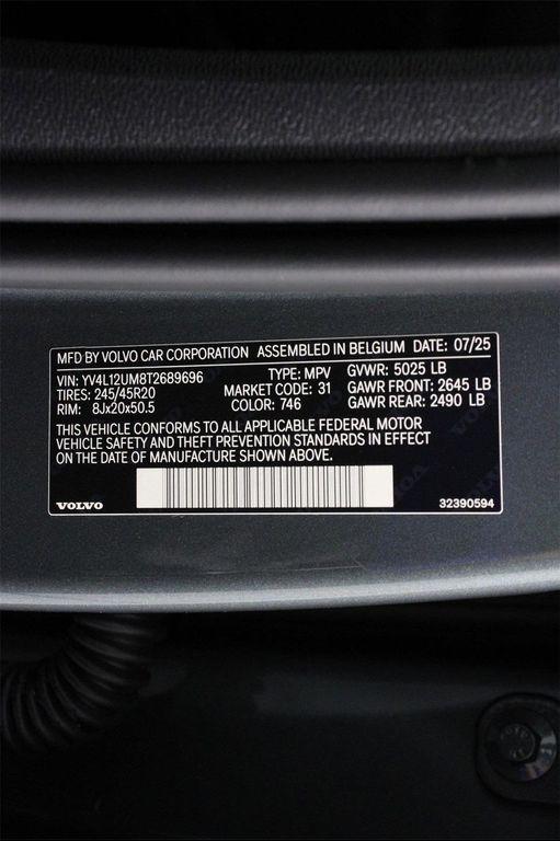 new 2026 Volvo XC40 car, priced at $52,545