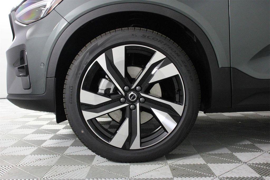 new 2026 Volvo XC40 car, priced at $52,545