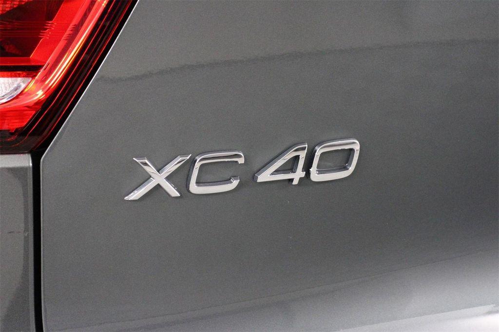 new 2026 Volvo XC40 car, priced at $52,545