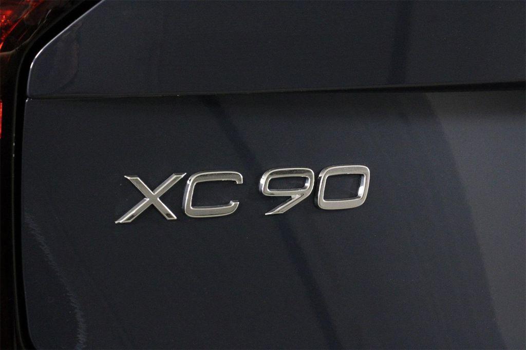 new 2026 Volvo XC90 Plug-In Hybrid car, priced at $84,695