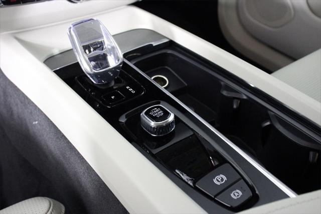 new 2025 Volvo XC60 Plug-In Hybrid car, priced at $76,900
