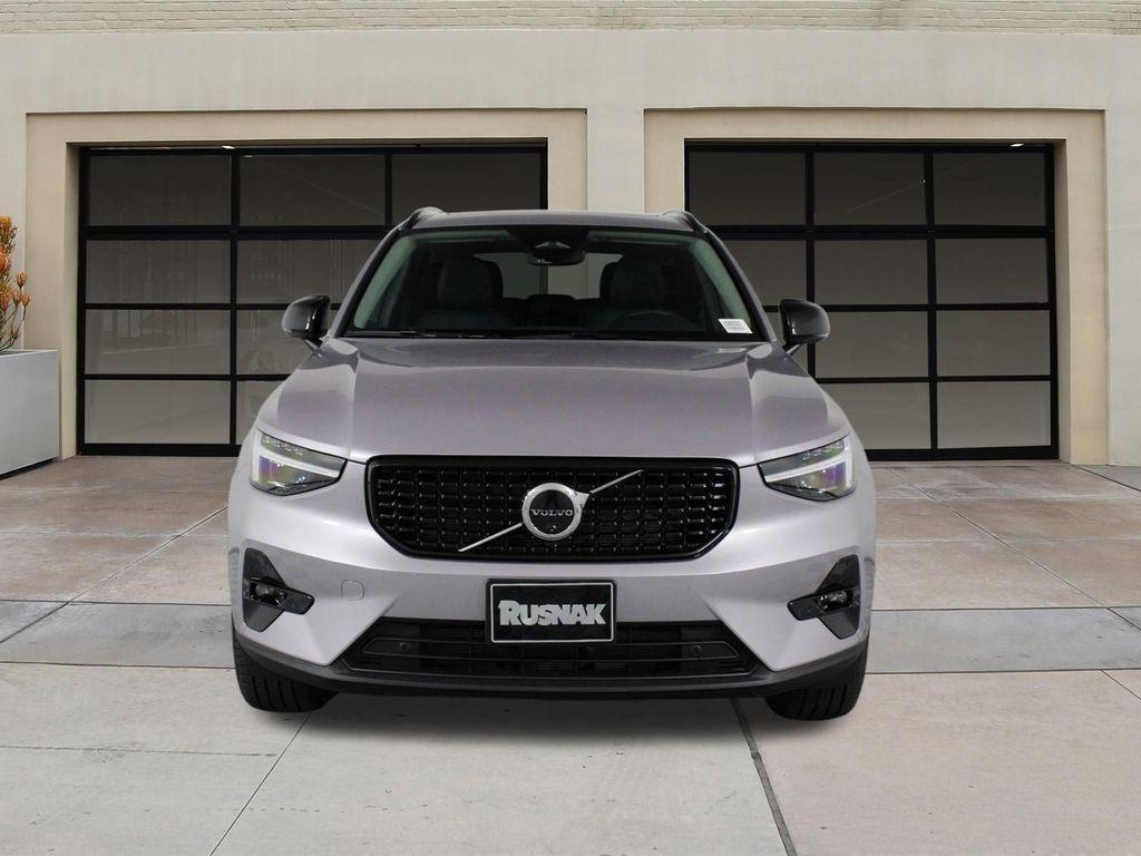 new 2026 Volvo XC40 car, priced at $53,975