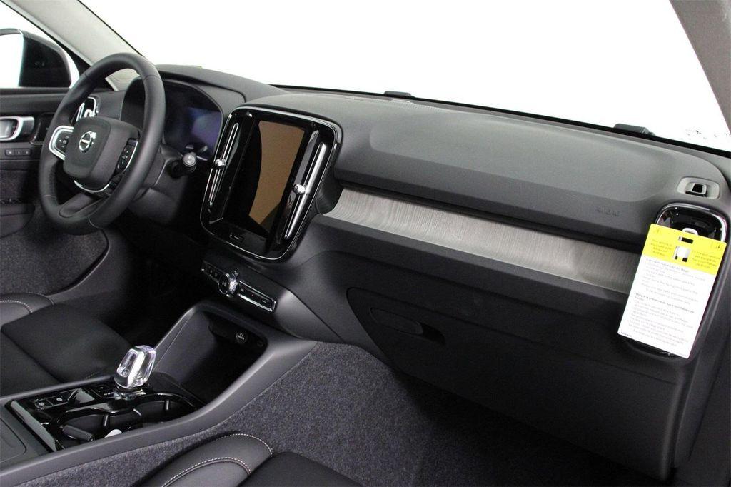 new 2026 Volvo XC40 car, priced at $53,975