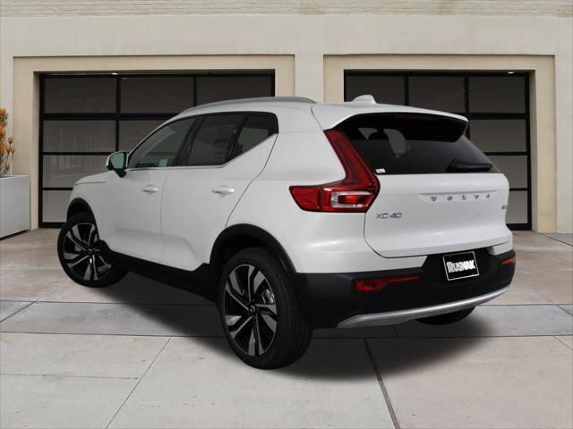 new 2025 Volvo XC40 car, priced at $49,590