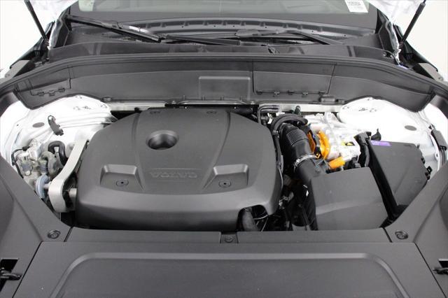 new 2025 Volvo XC90 Plug-In Hybrid car, priced at $82,405