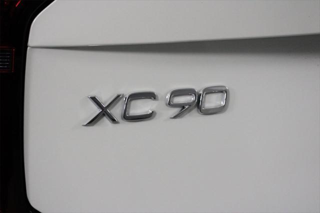 new 2025 Volvo XC90 Plug-In Hybrid car, priced at $82,405