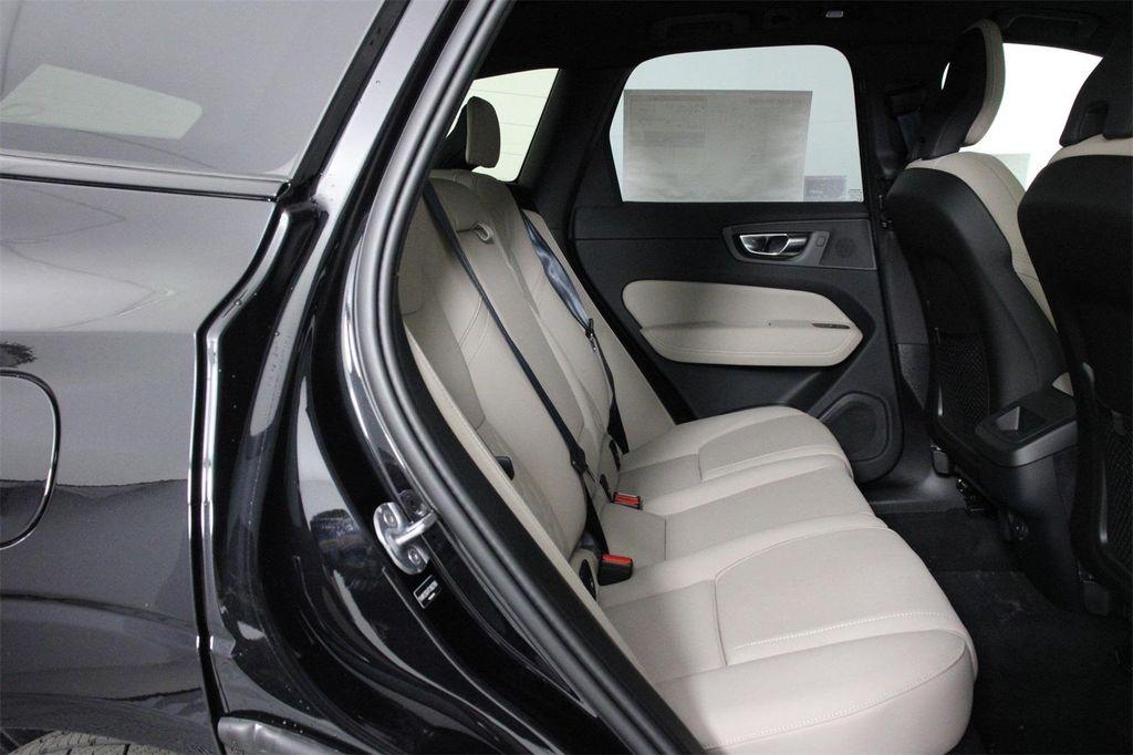 new 2026 Volvo XC60 car, priced at $58,015