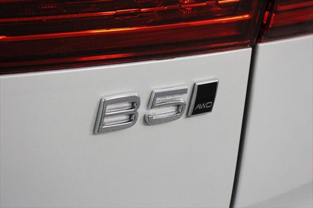 used 2025 Volvo XC60 car, priced at $44,595